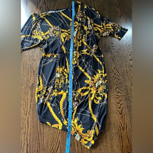 Cameo USA Women Black and Gold Chain Print Dress size XL - Picture 3 of 6